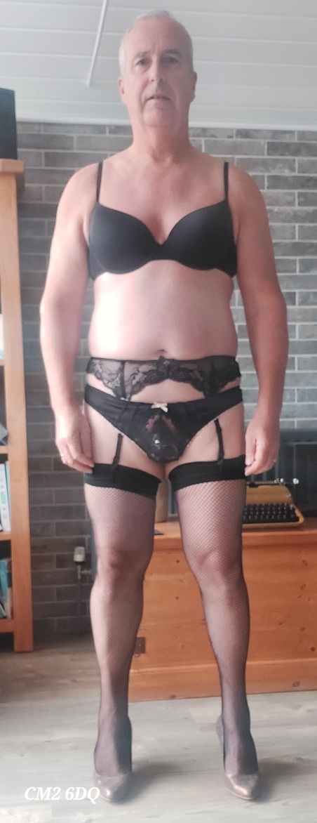 Sissy Faggot Paula 