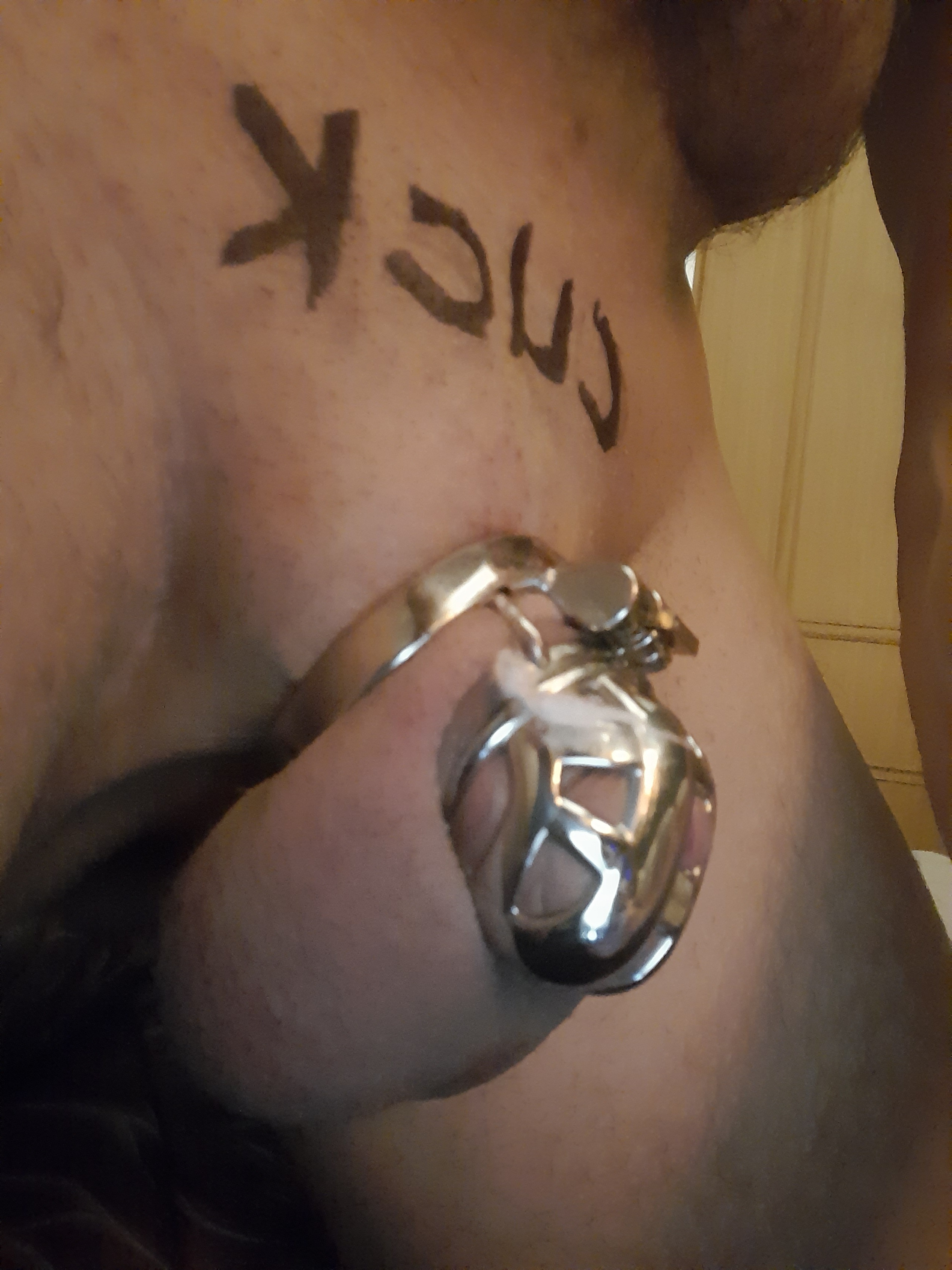 Sorted75 small cage cuck