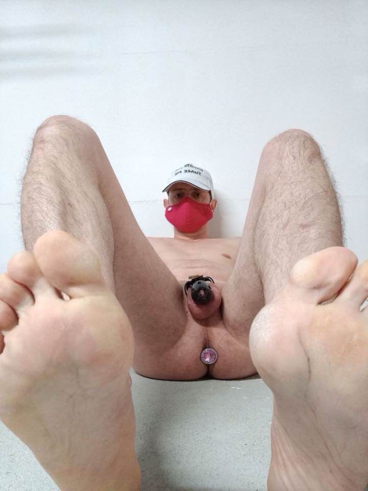 UK fag exposed