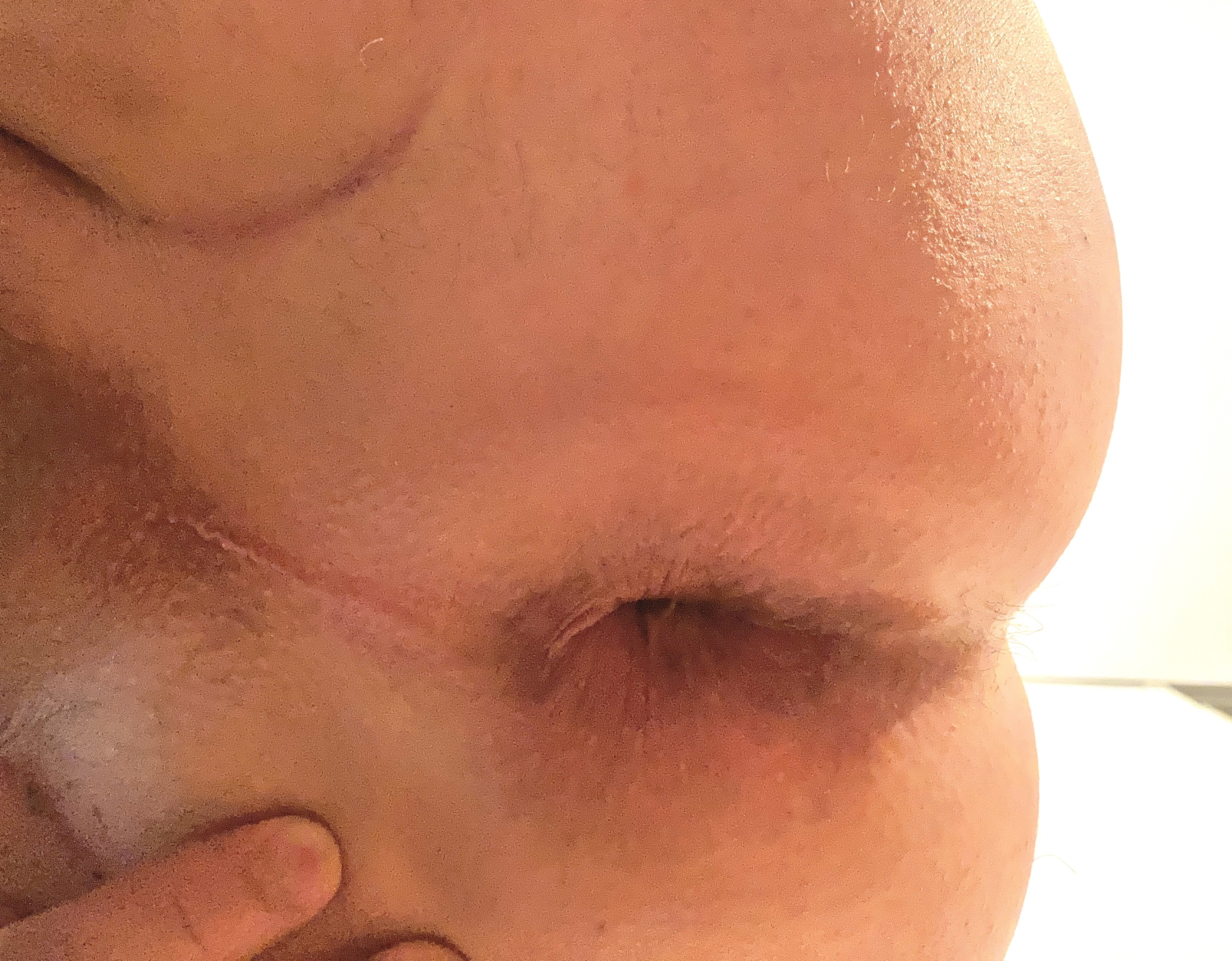 shaved piggy hole