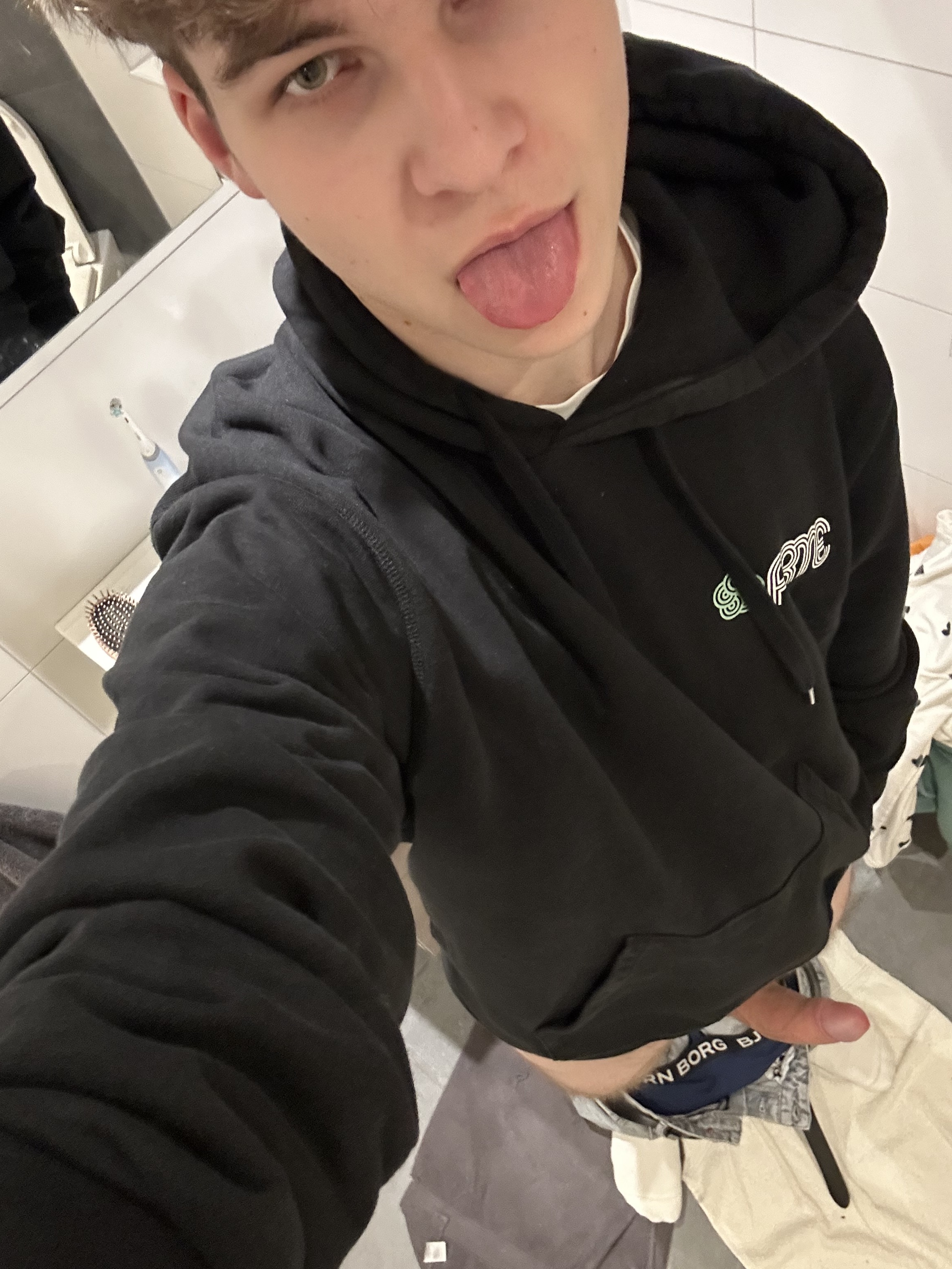 Faggot
