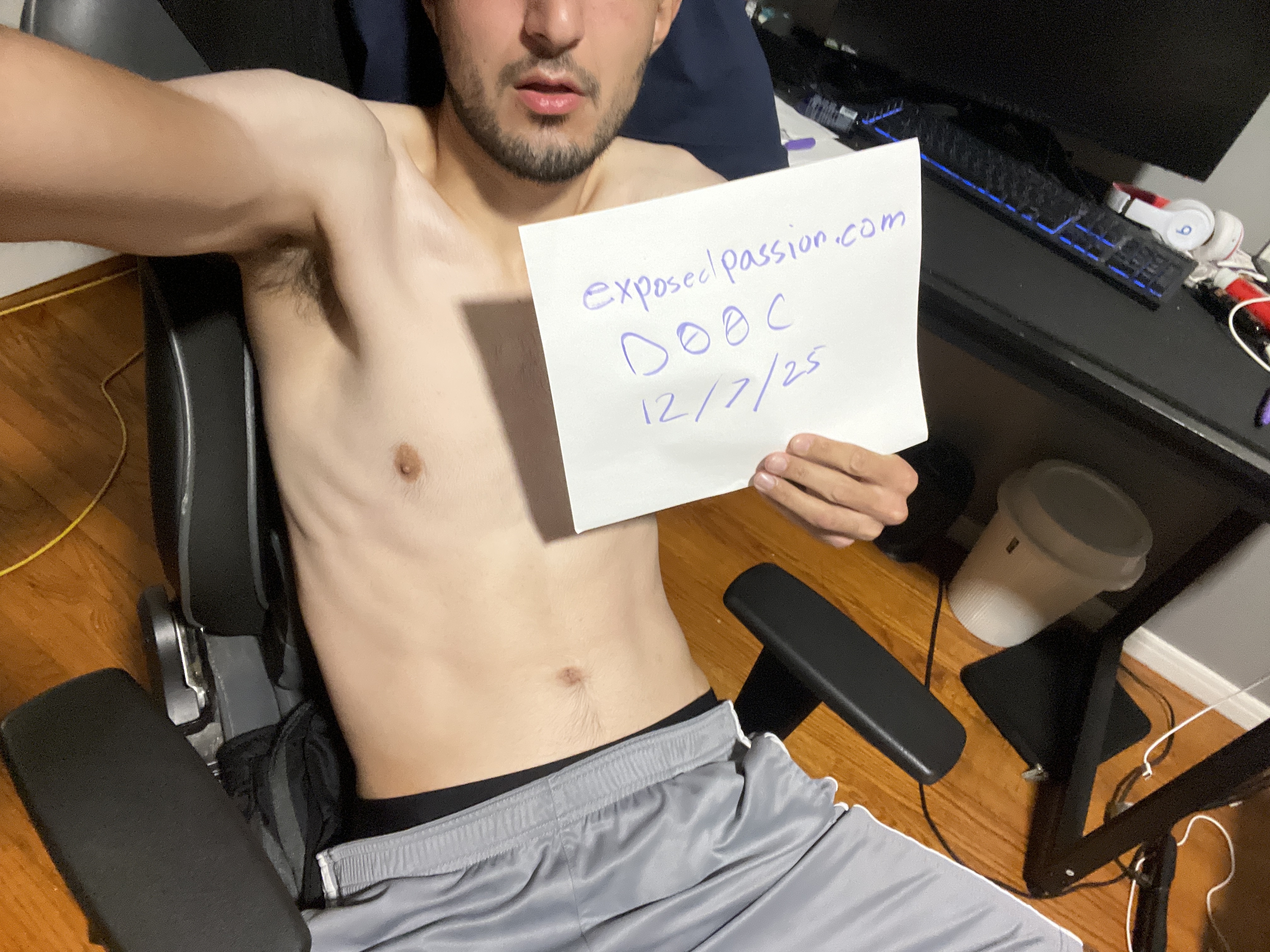 D00C-Loves to be bullied