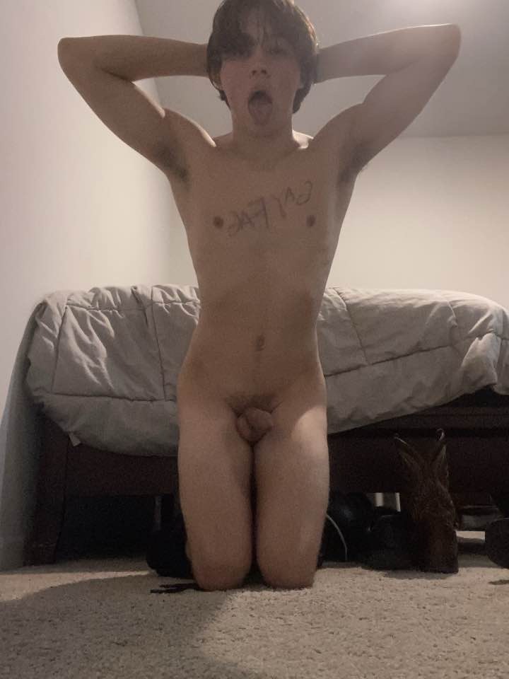 Do I look gay? Comment please