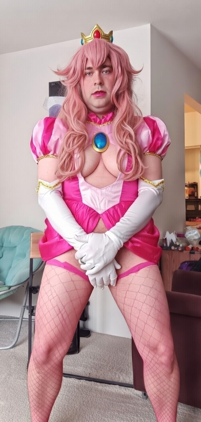 Princess Dhalia sissy