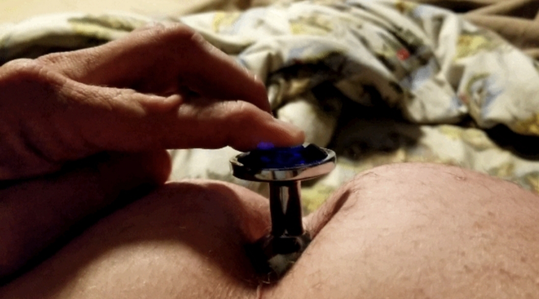 Plugging my ass