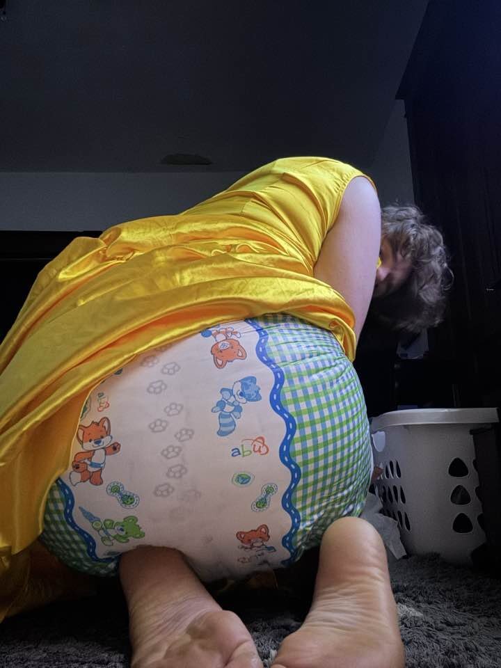 Sissy Maisy Disc. Flare829 sending videos and pics