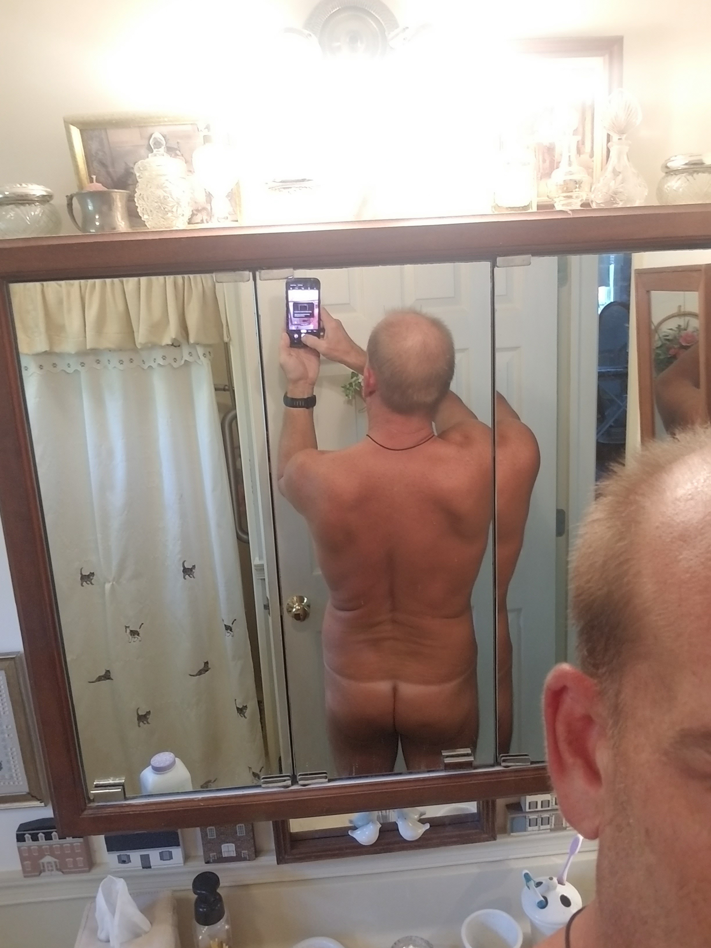 Full rear view. Face next.