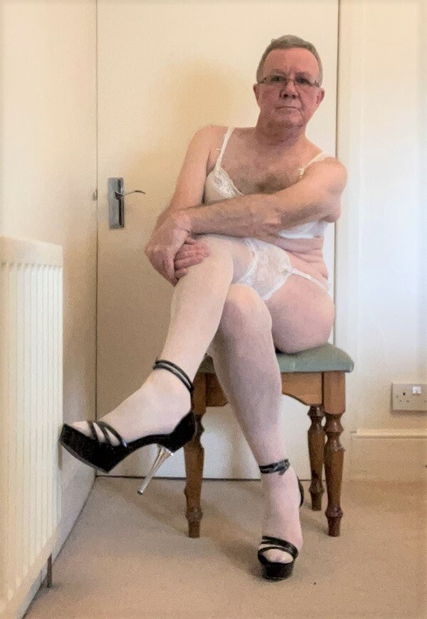 Sissy bitch Gary