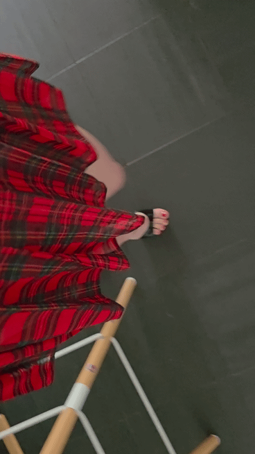 Sissy walk