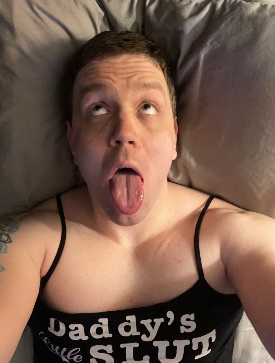 Boy mode selfie
