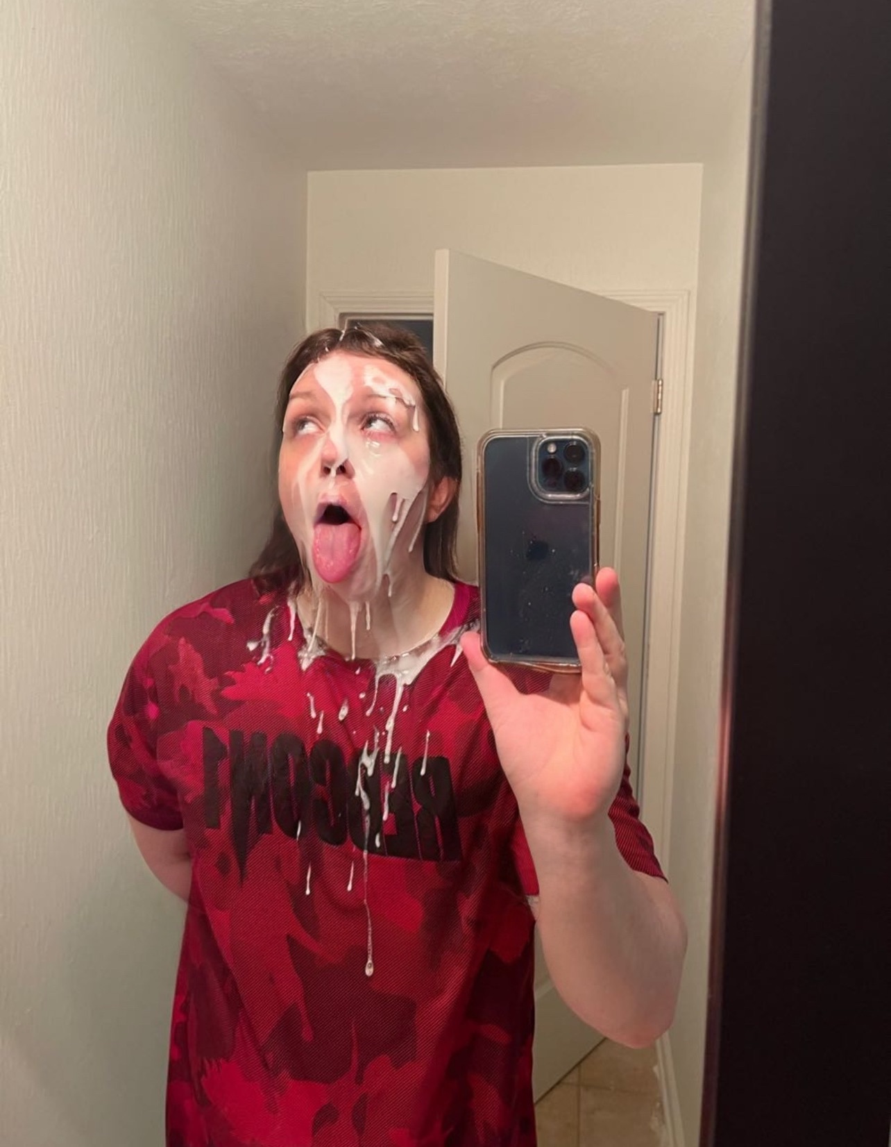 So I poured cum lube on myself