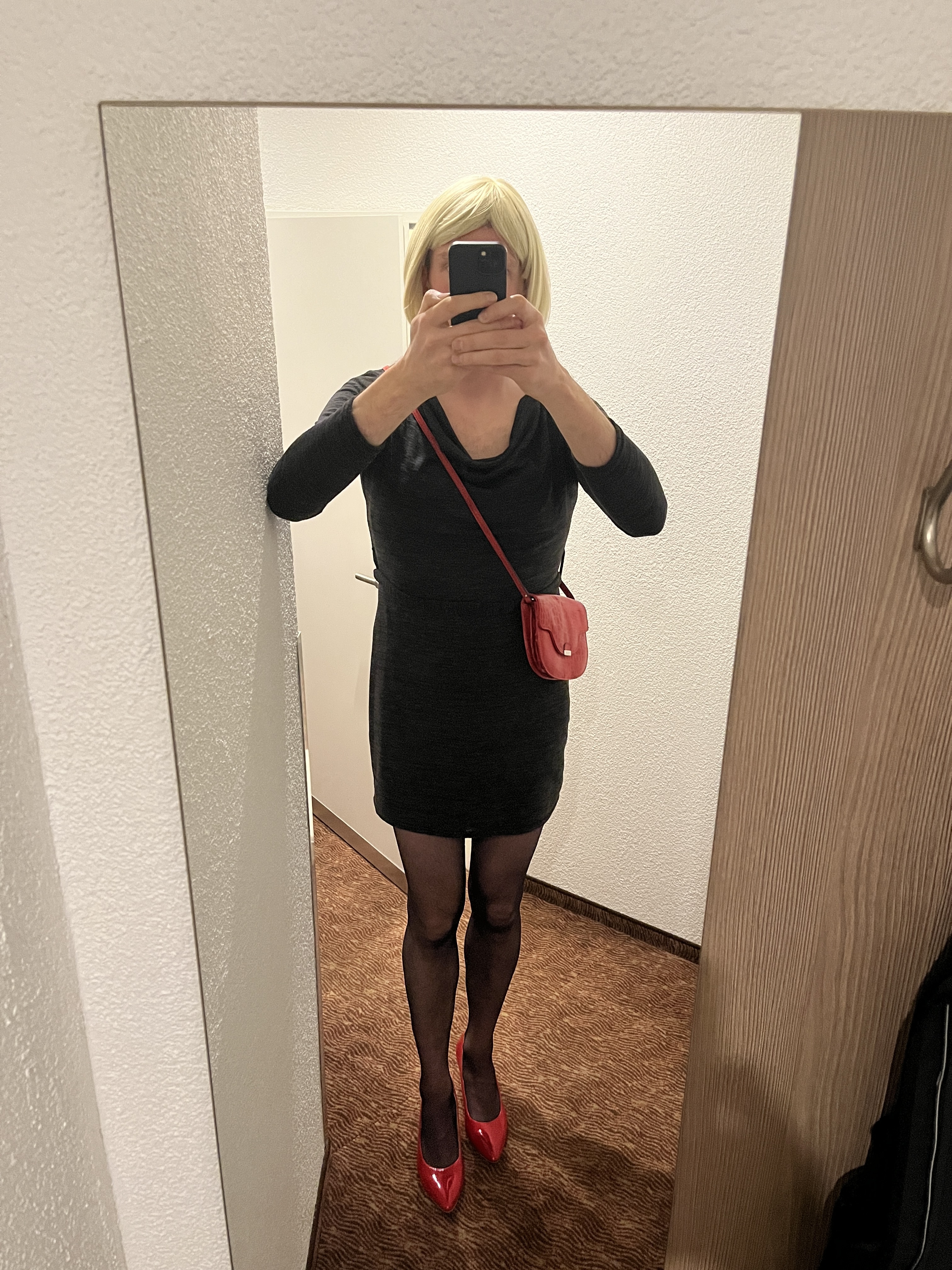 Crossdresser Chris Exposed