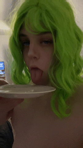 Trying my cum for daddy
