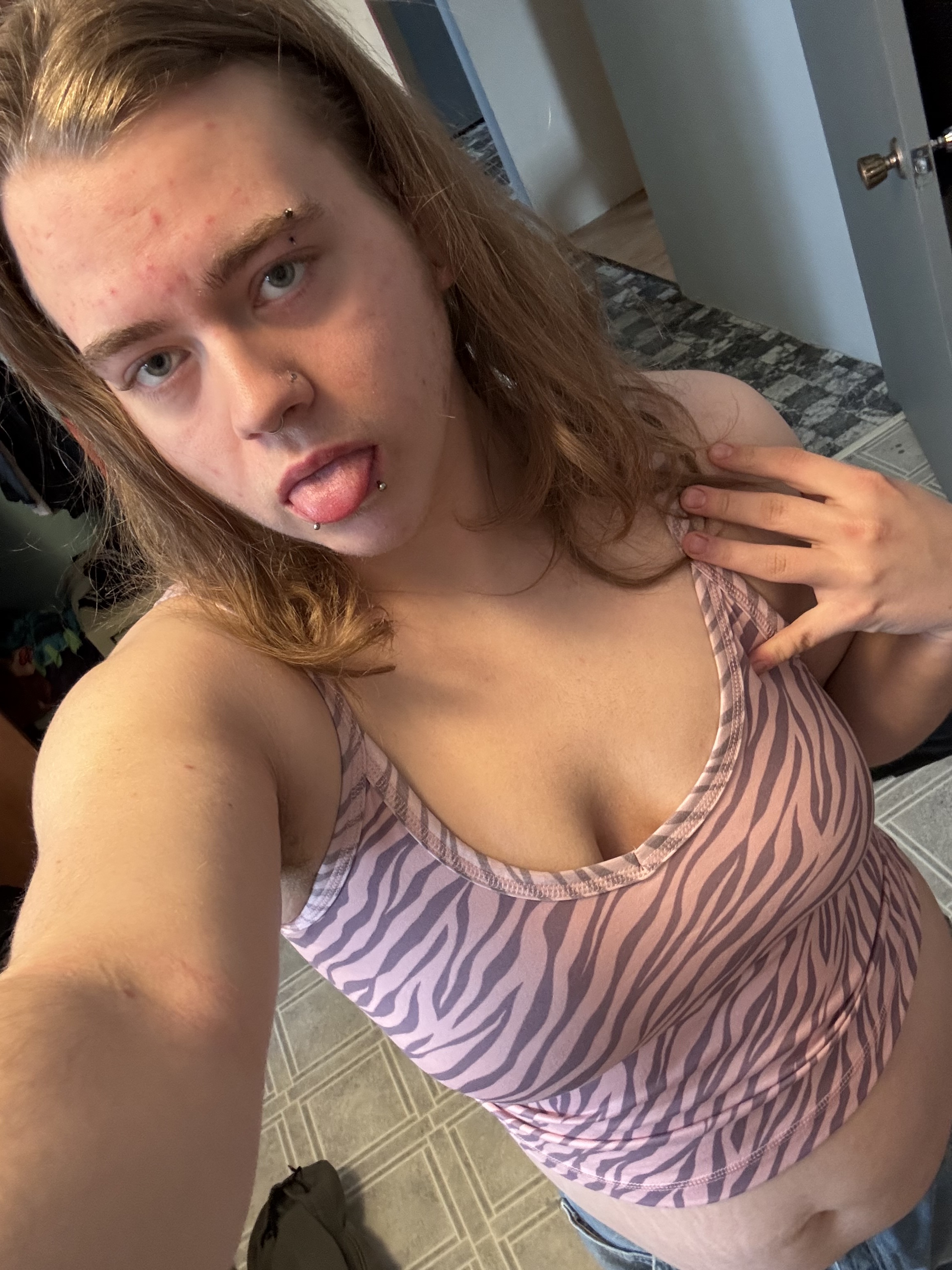 I’m a slut for older cock