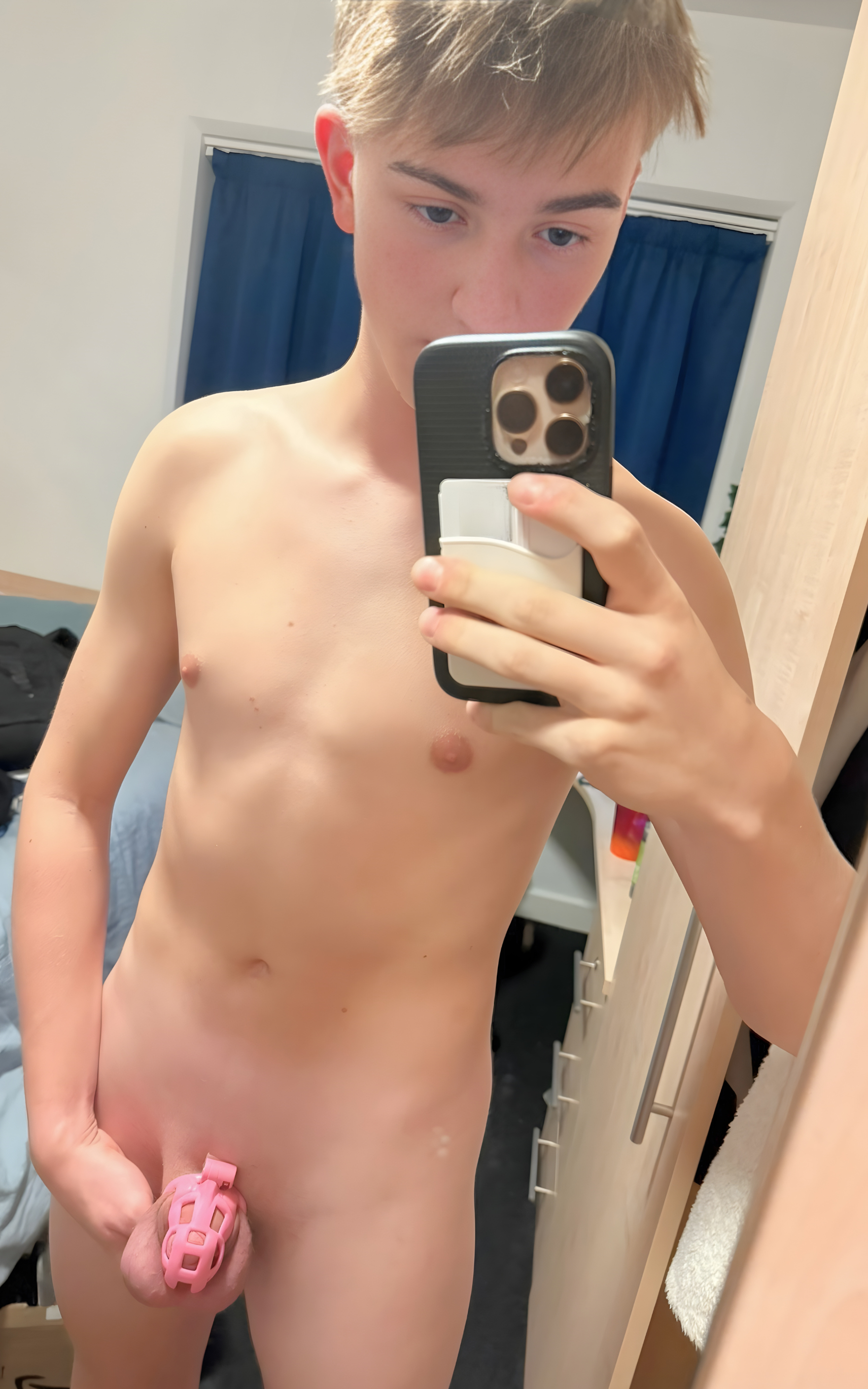 fag showing off his cage