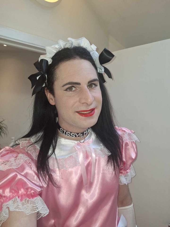 sissy pink