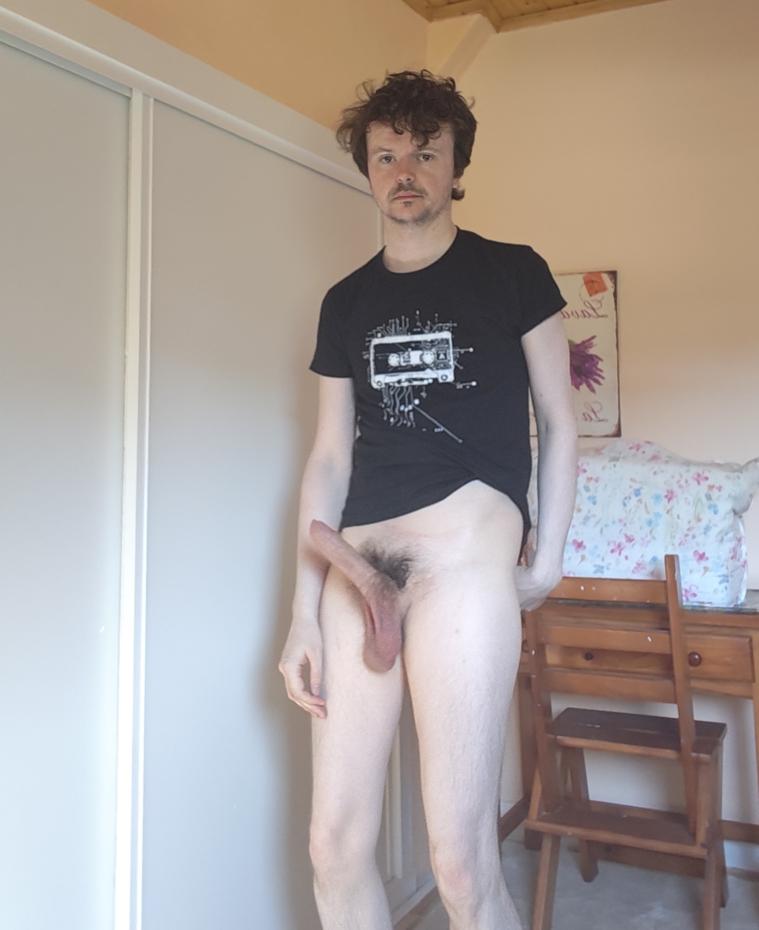 .