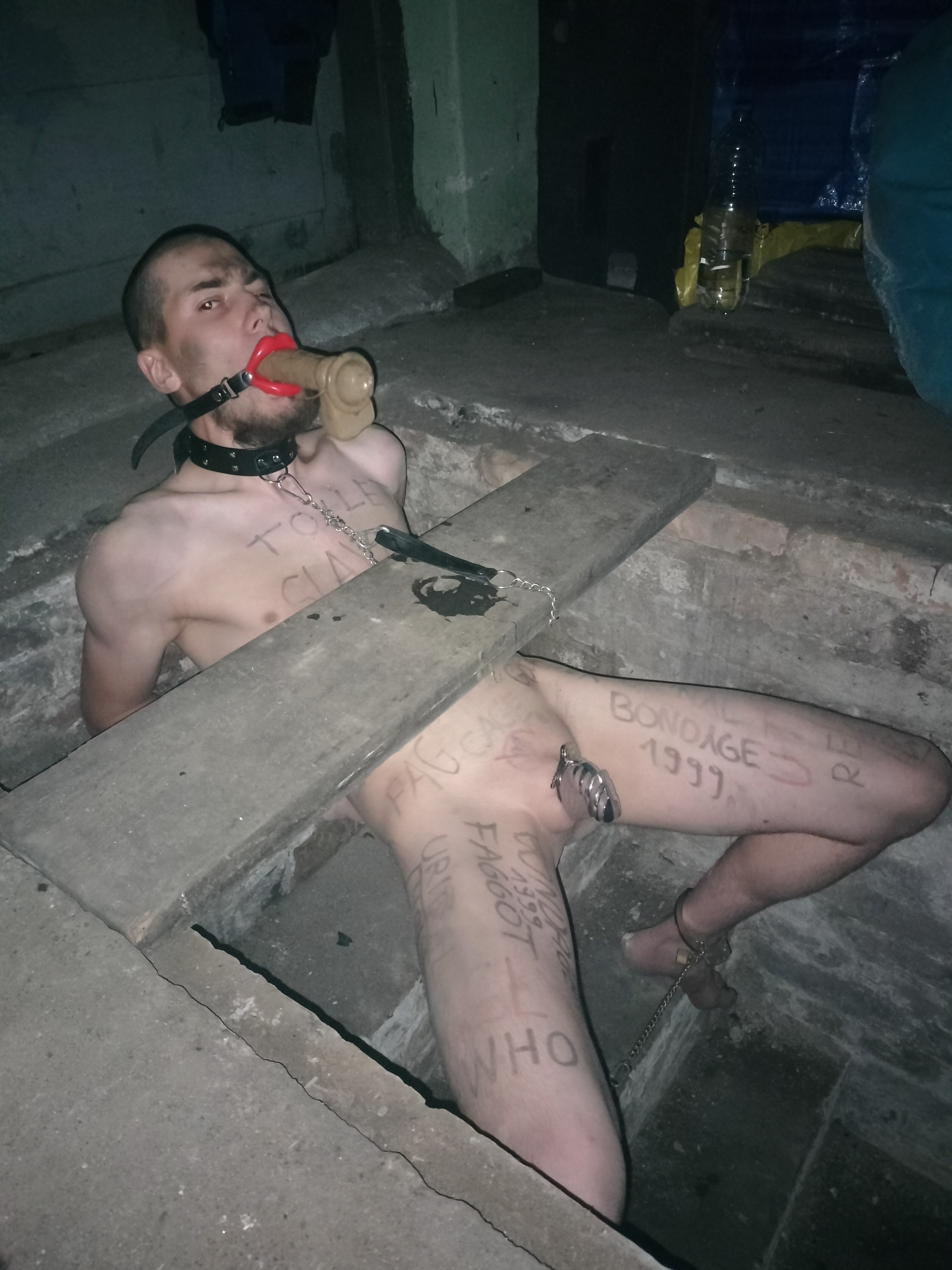 Slave Bondage1999