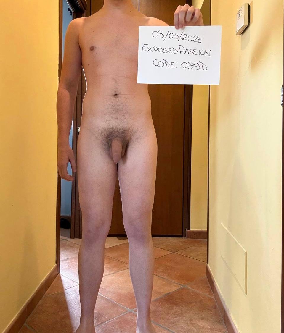 089D-Verification Photo