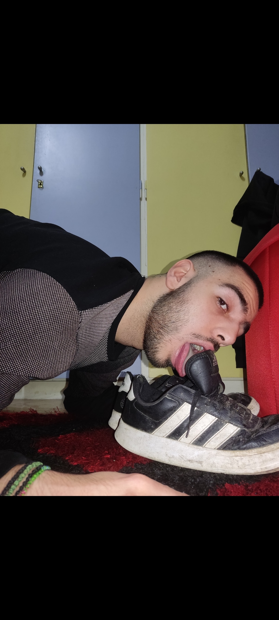 Foot slave