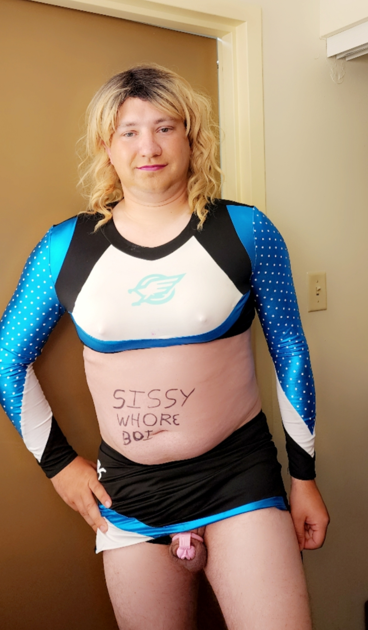Extend a sissy