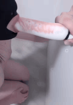Dildo sucking o-O