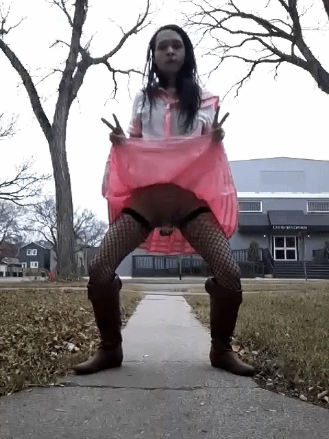 Faggot Lana Outside Exposure