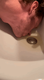 licking piss