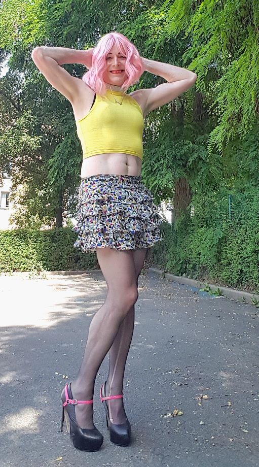 Outdoors sissy
