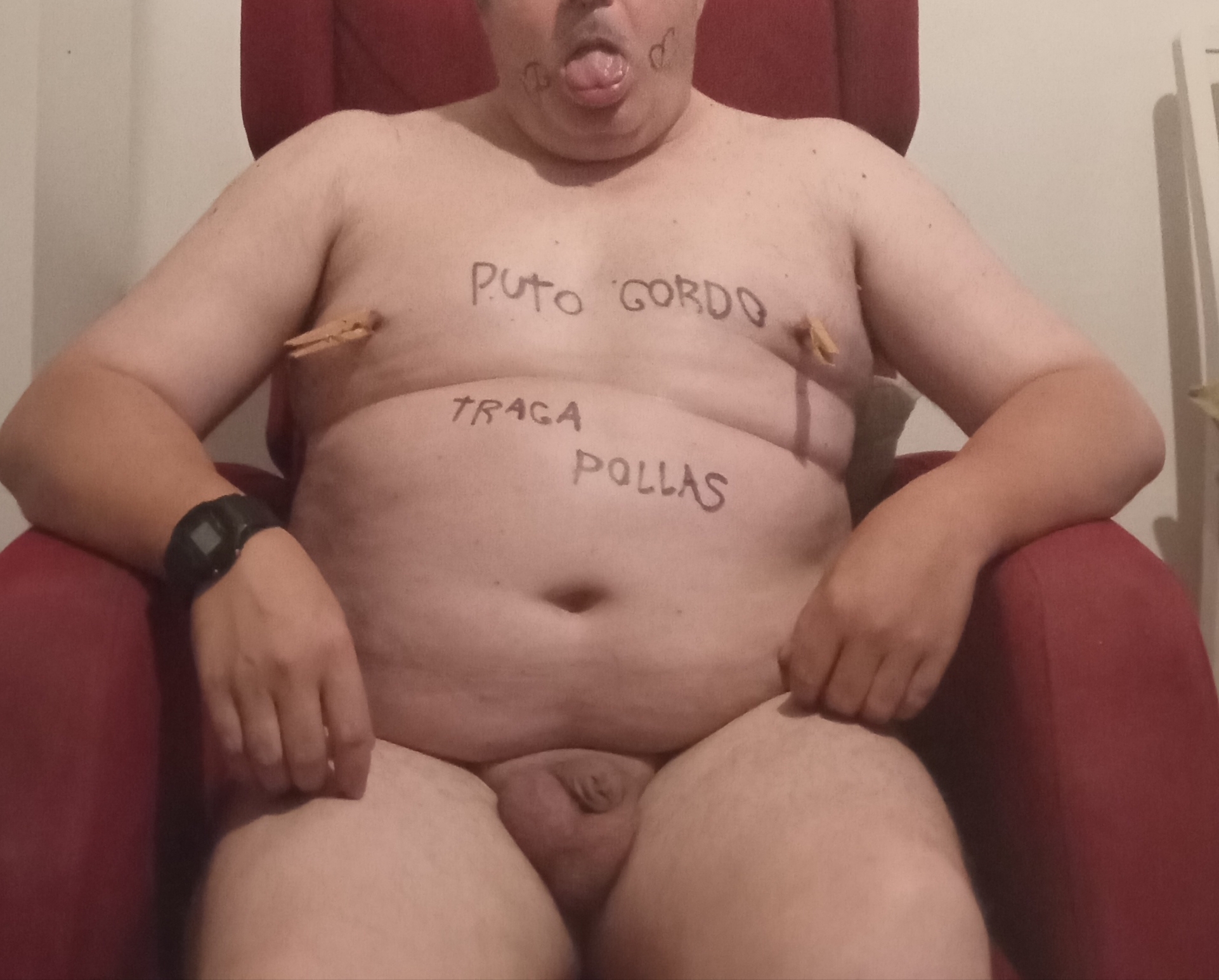 Fat slut dick sucker