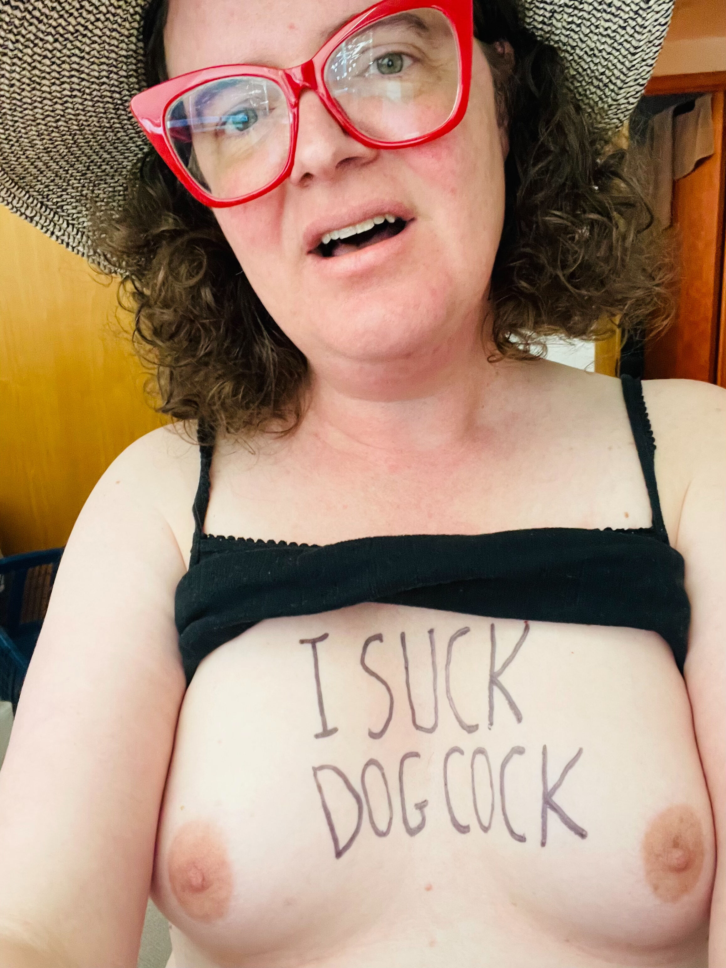 dog whore