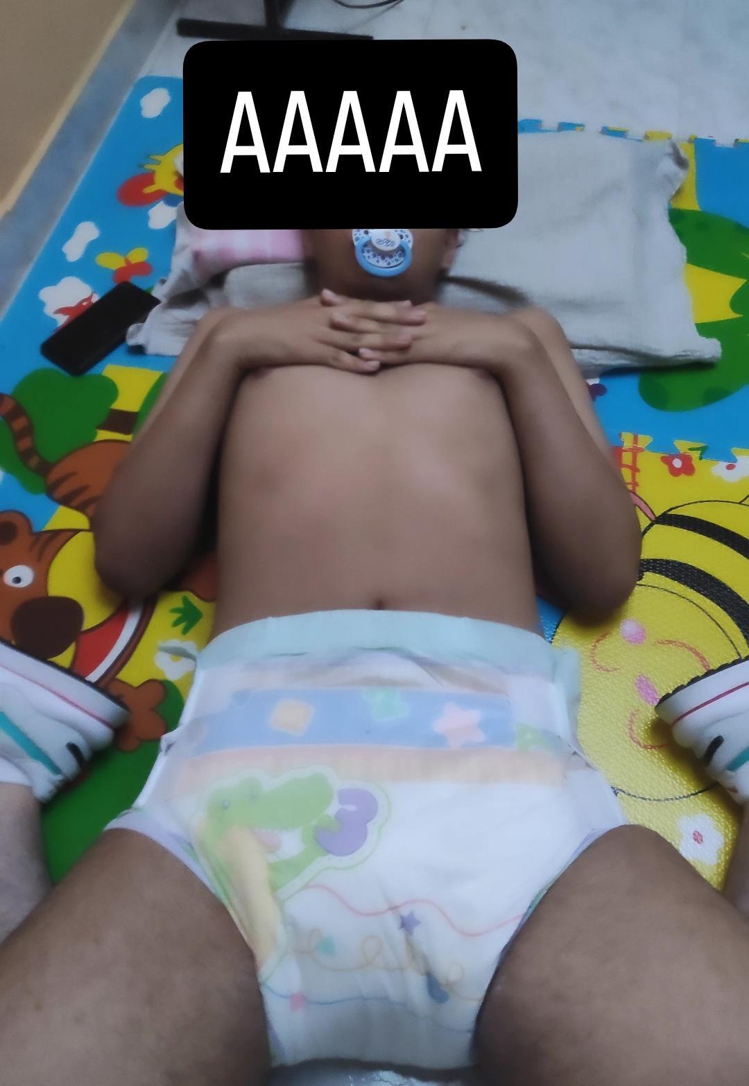 I was put on a new diaper :3