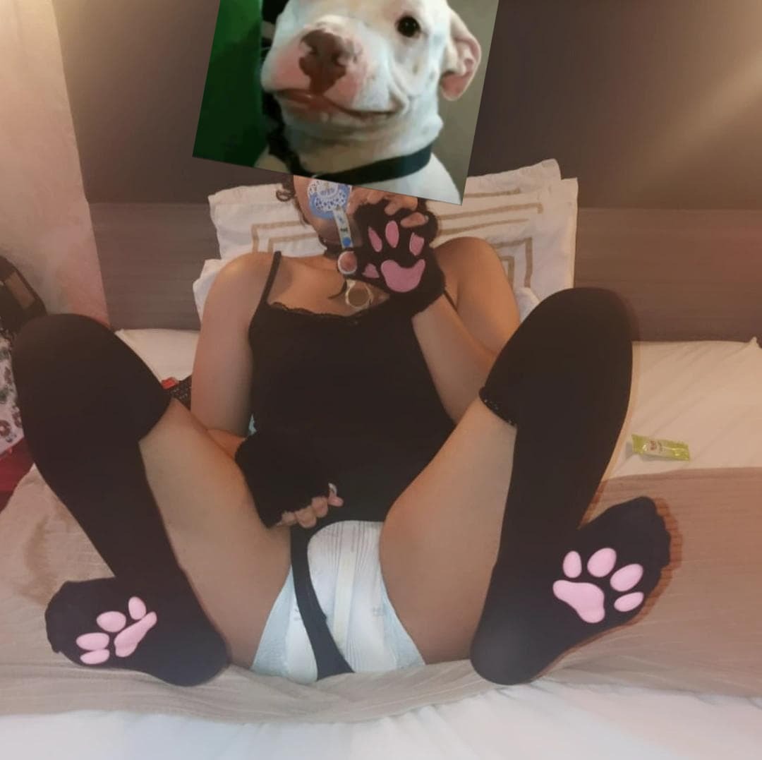 A sissy baby showing her diapee like a good girl