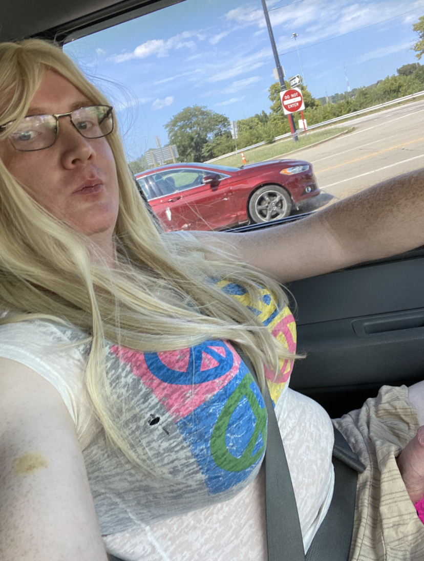 😘