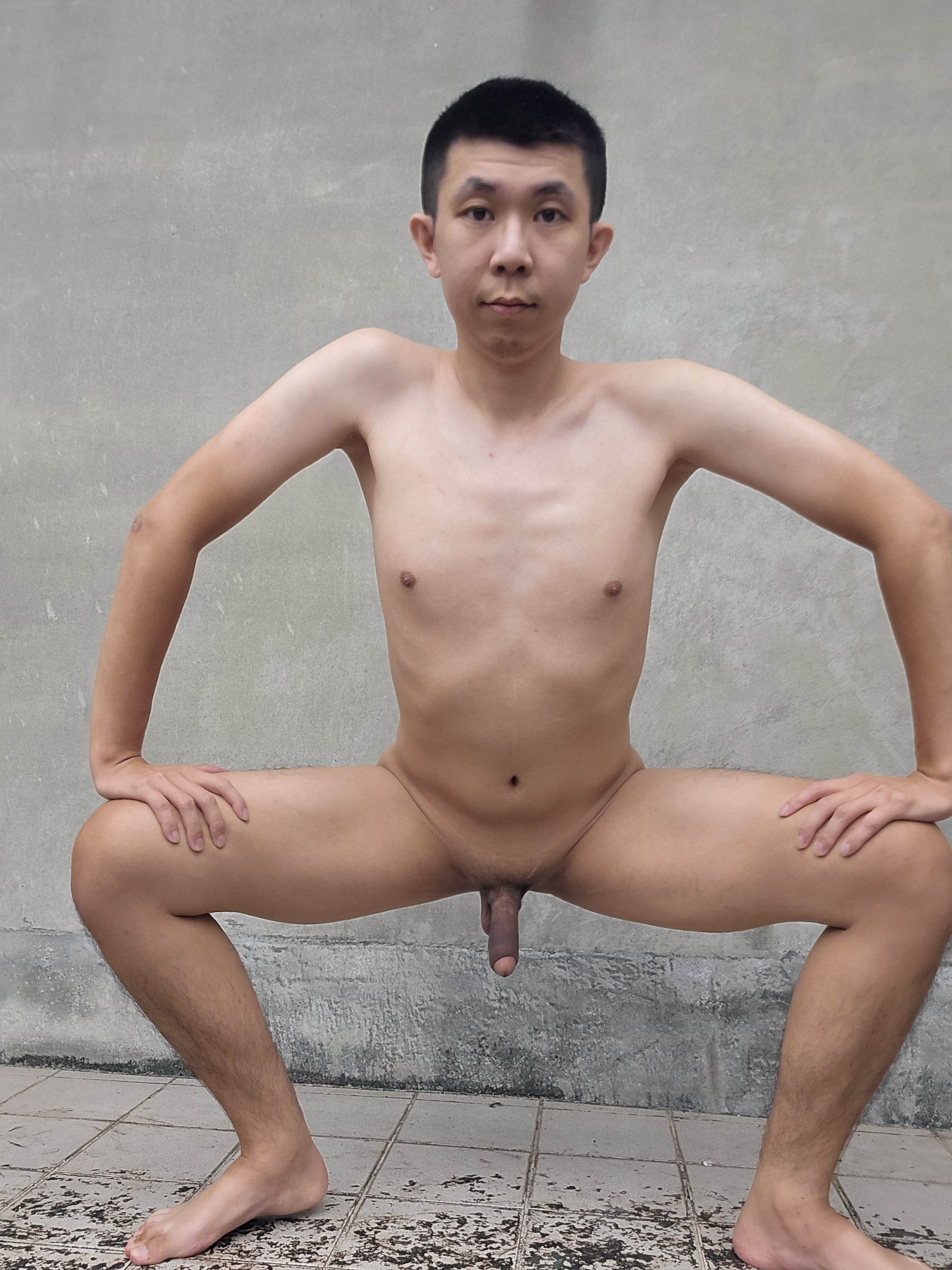 Fag naked