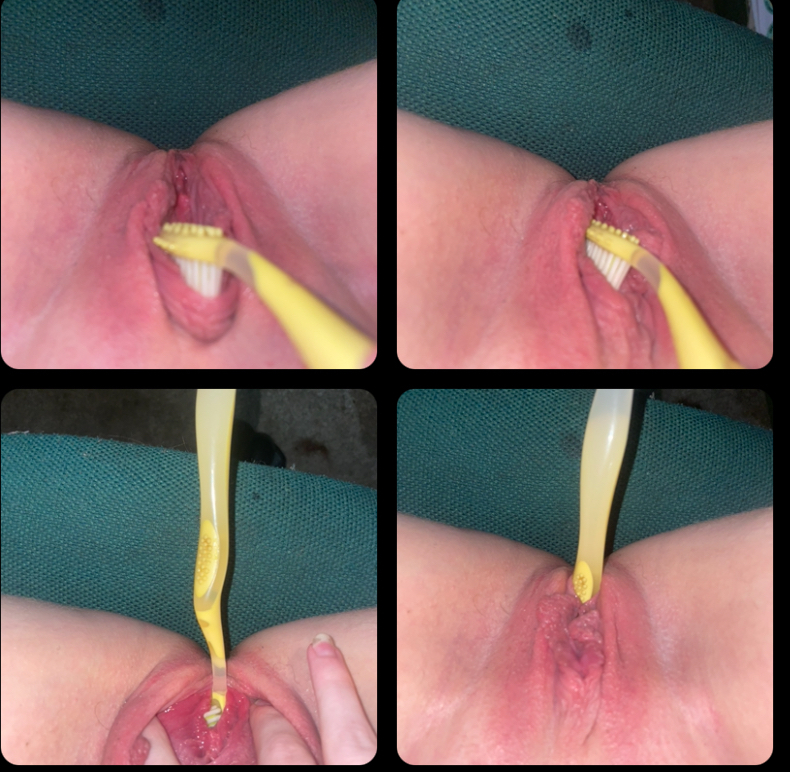 Brushing my pussy