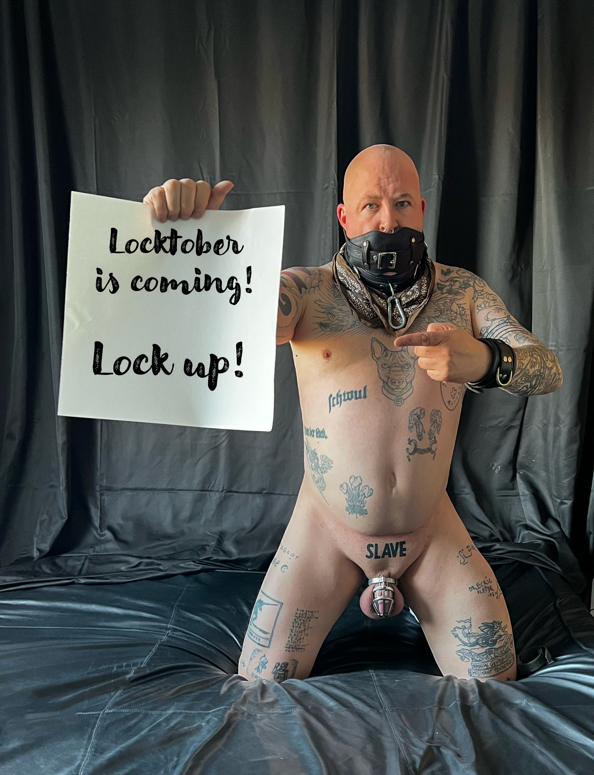 Expose yourself and lock yourself up!