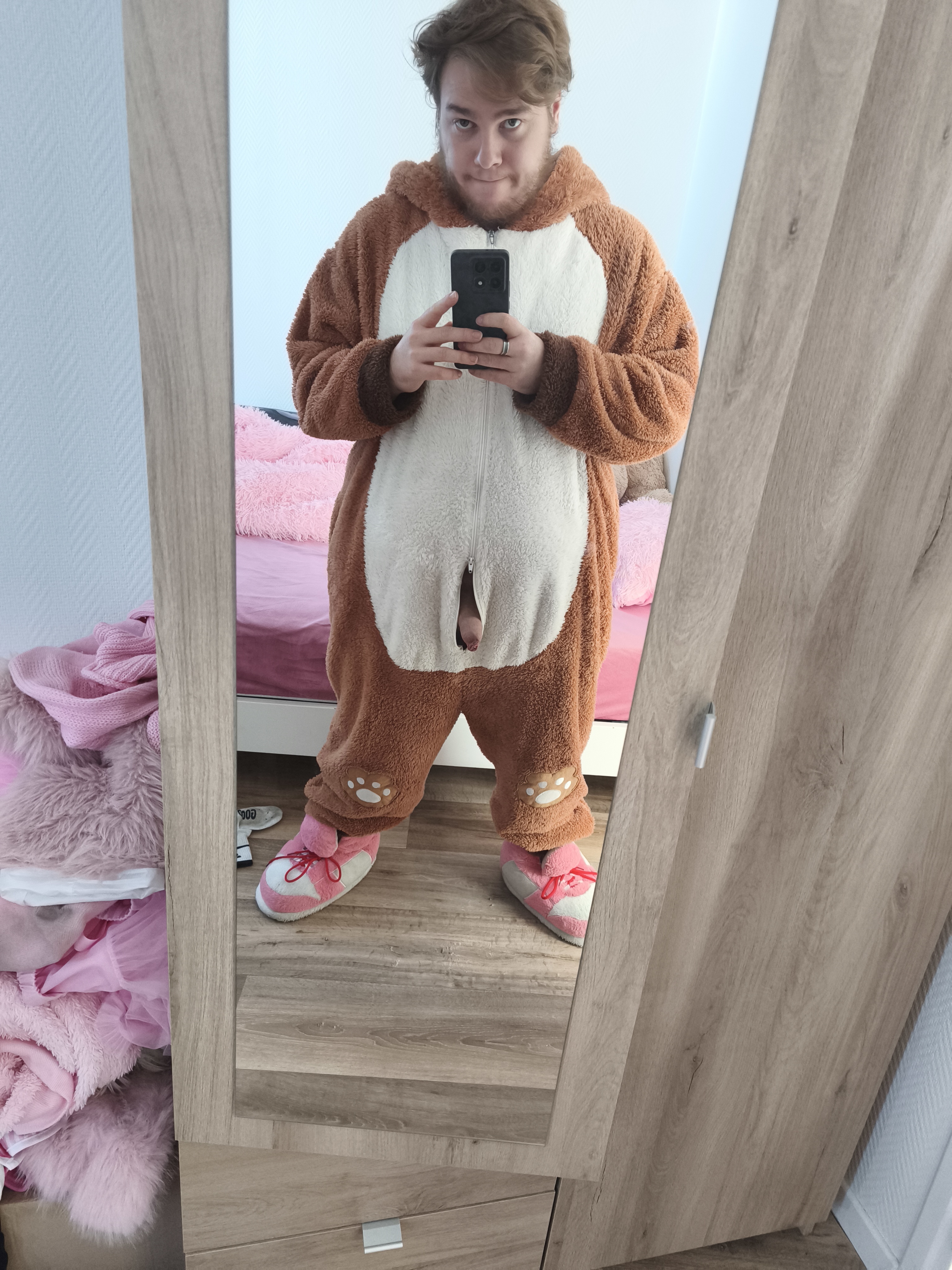 Sissy bear slut