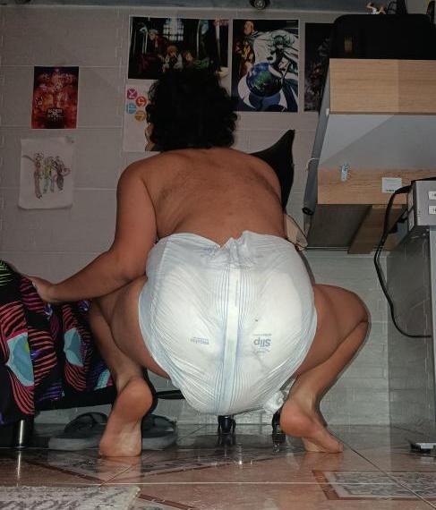 Poopie diapers are better than sex :3