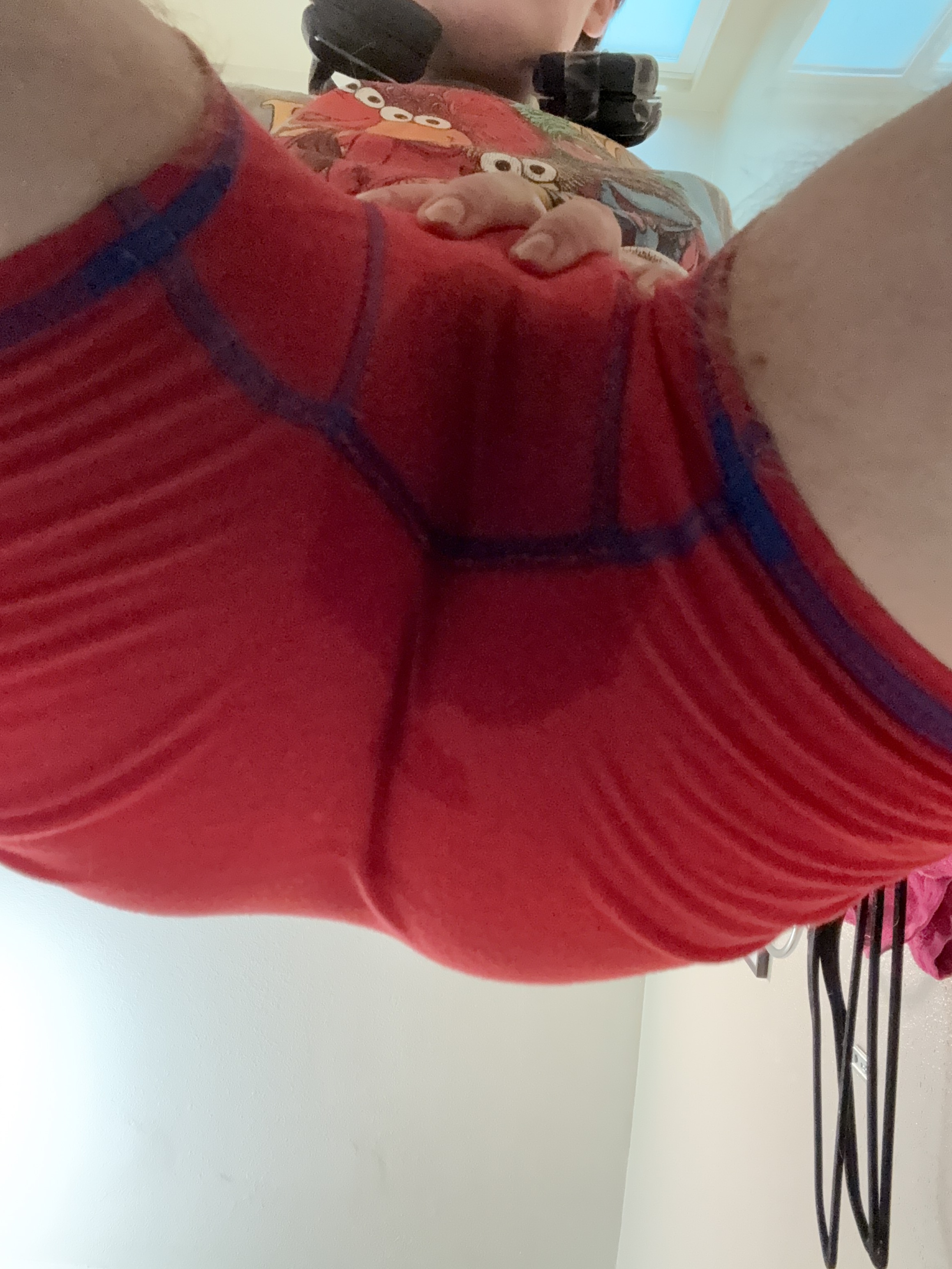 dumb ftm slut pissing its boxers