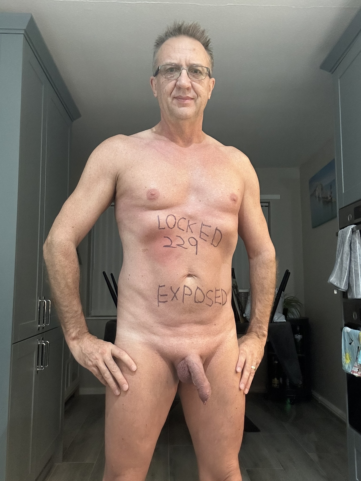 Fag needs lock extending