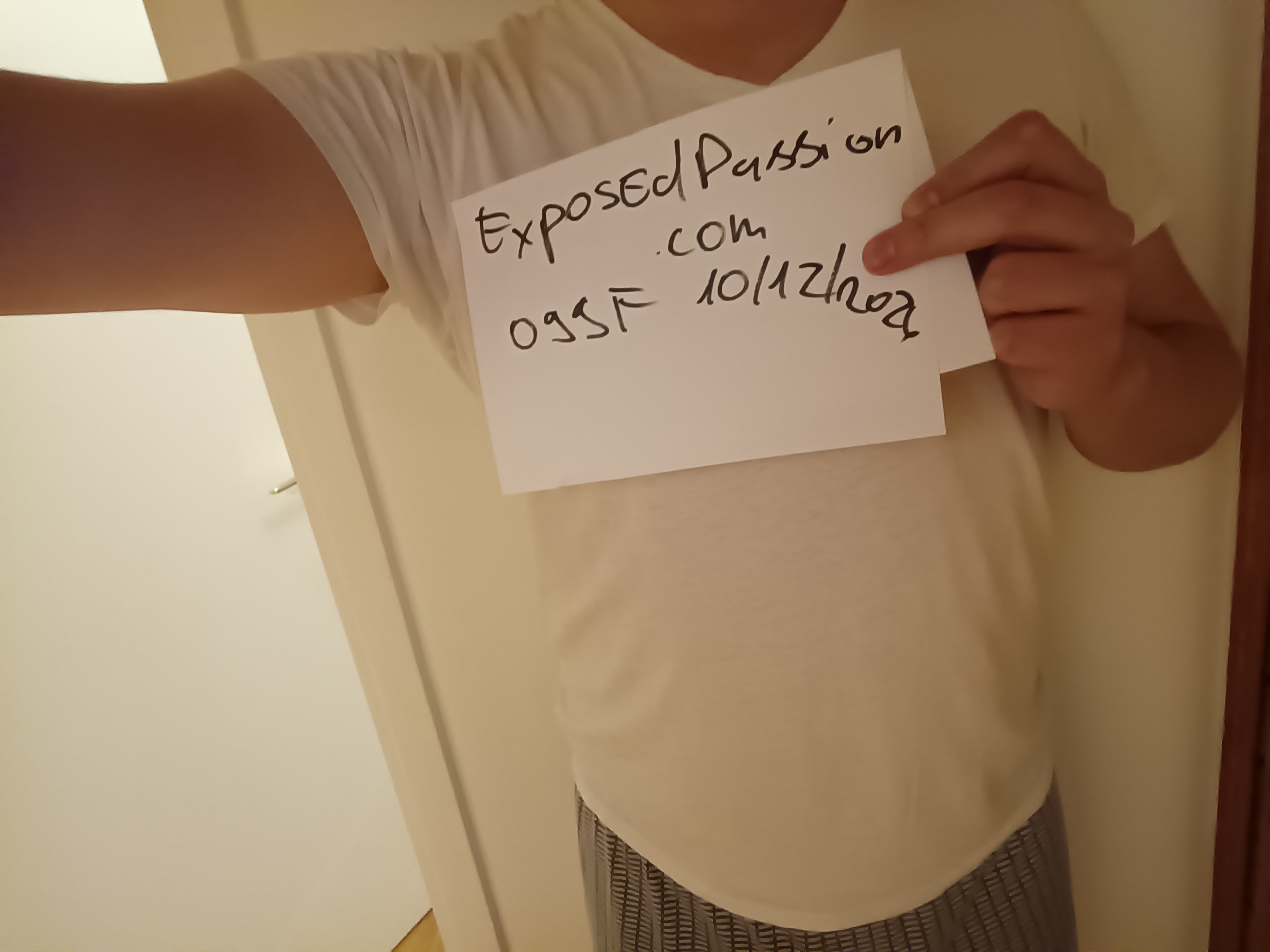 099F-Verification Photo