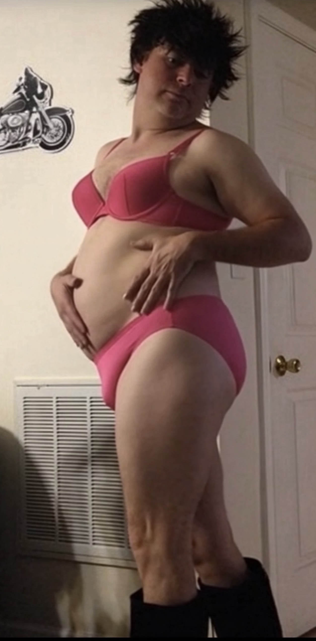 Sissy faggot Lee