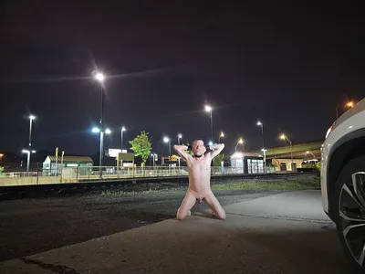 Risky Public Naked Exposure