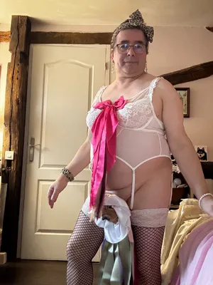 Sissy Ingrid la pute 