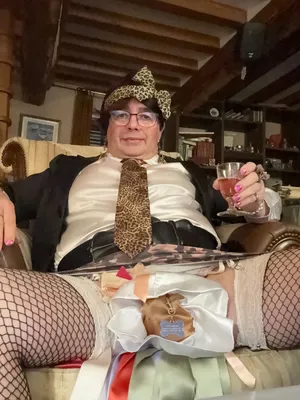 Sissy Ingrid la pute 