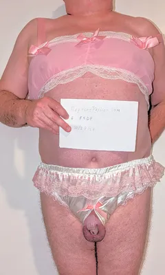 F5DF-sissy verification photo