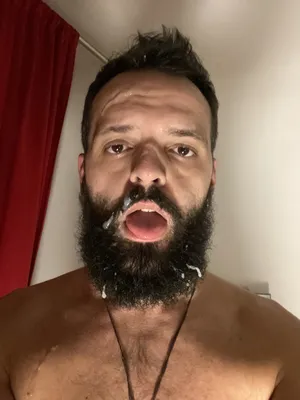Bearded fag facial