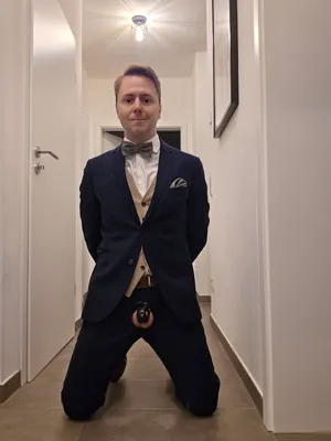 Locked suit sub risk