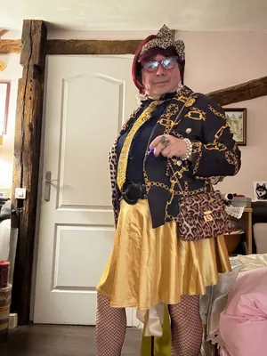 Sissy Ingrid la pute de Tata Suzette